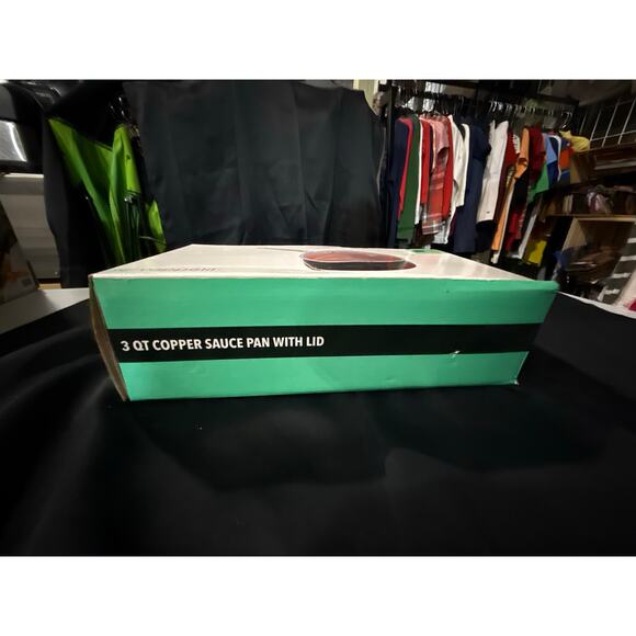 Servapetit-3QT Copper Sauce Pan w/Lid - new in box - Picture 2 of 5